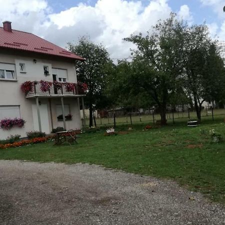 Rooms Luka Korenica Zewnętrze zdjęcie