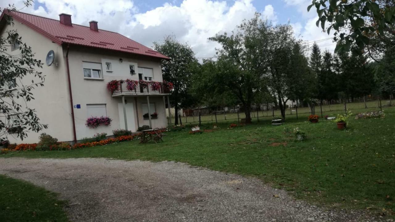Rooms Luka Korenica Zewnętrze zdjęcie